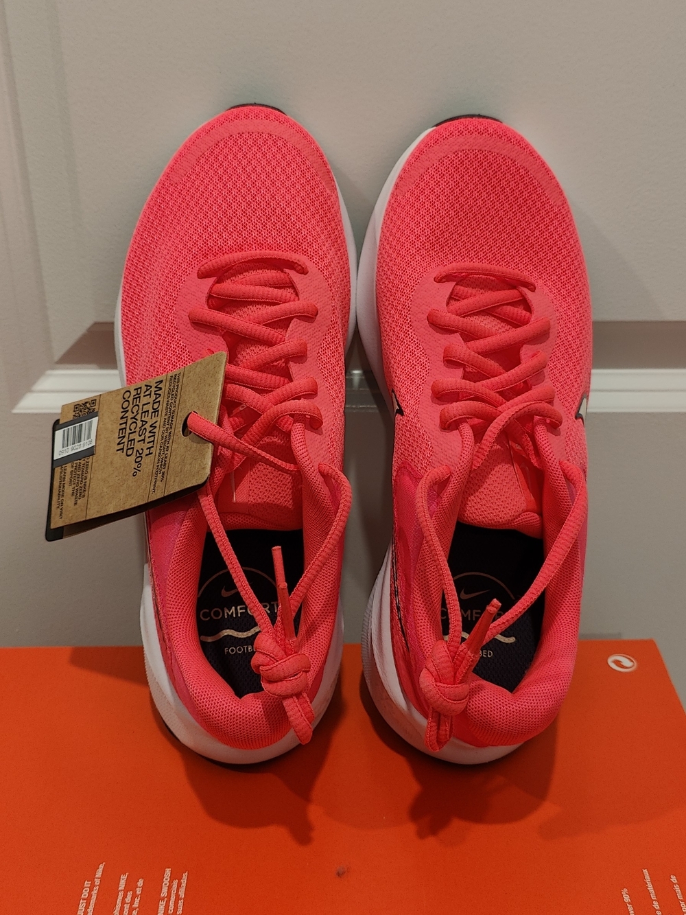 Nike Women's Revolution 7 Neon Pink Knit Running Sneakers